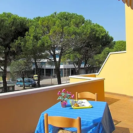 Spacious Up To 8 Guests Close To Thermae Hotel Bibione