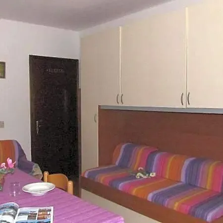 Spacious Up To 8 Guests Close To Thermae Hotel