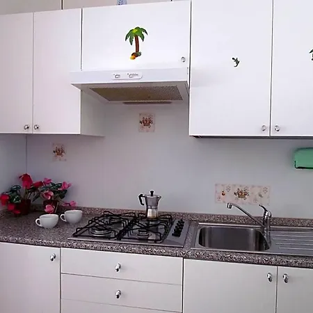 Spacious Up To 8 Guests Close To Thermae Hotel 2*